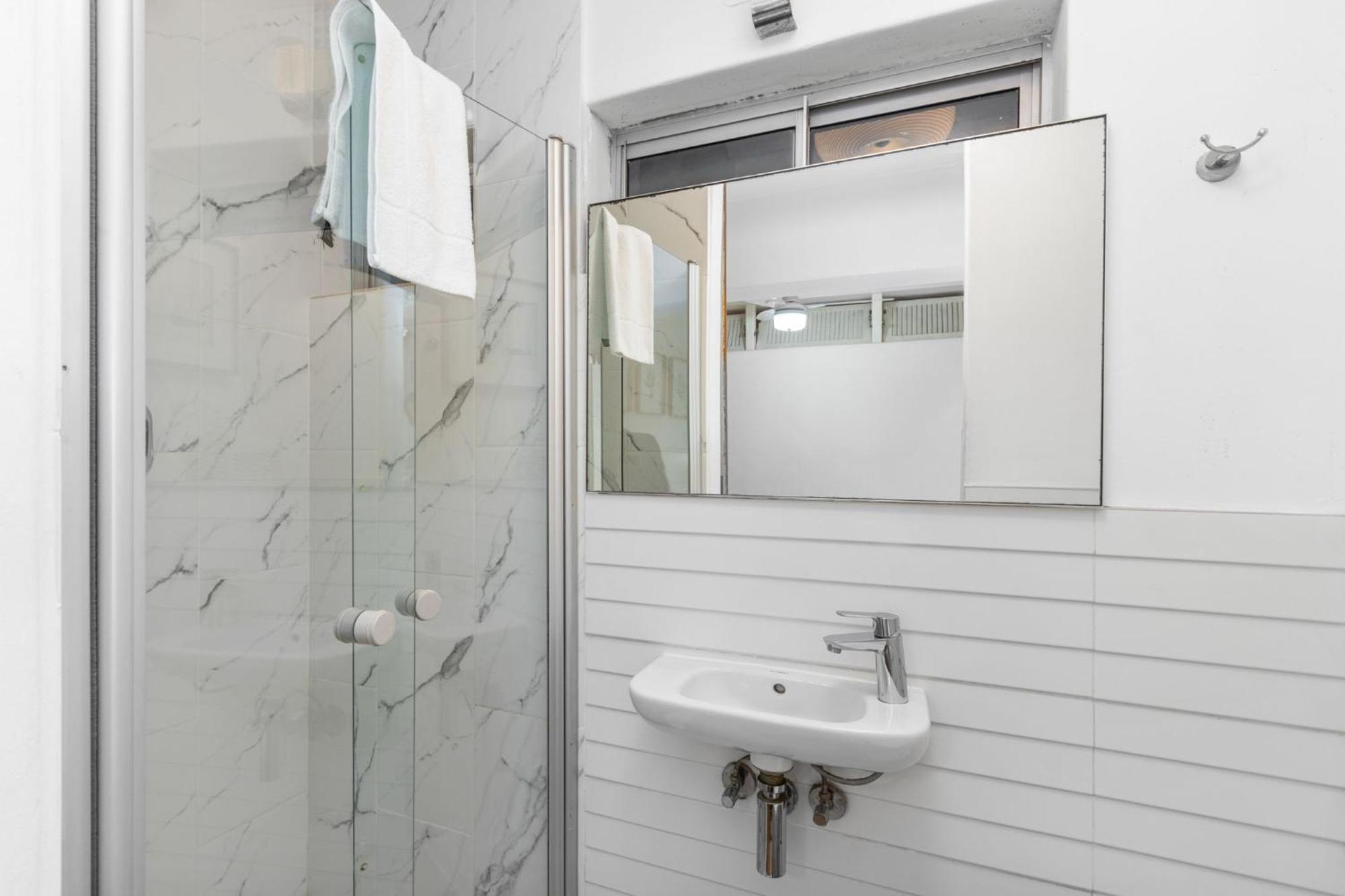 Apartment Clifton 104